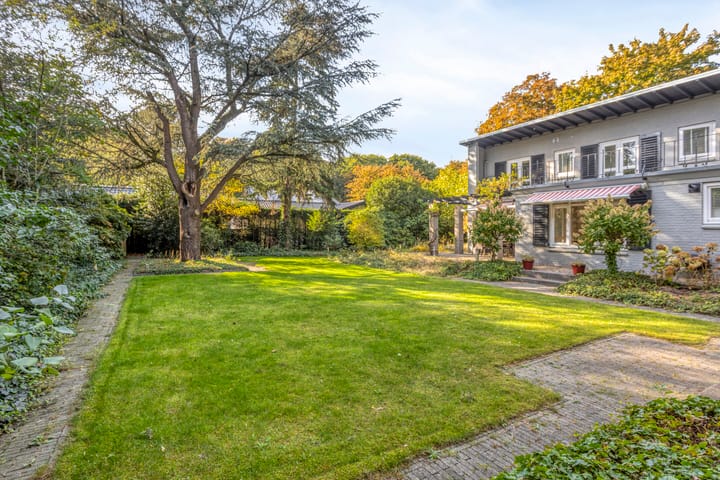 Foto 46 van Gele Hoevelaan 7