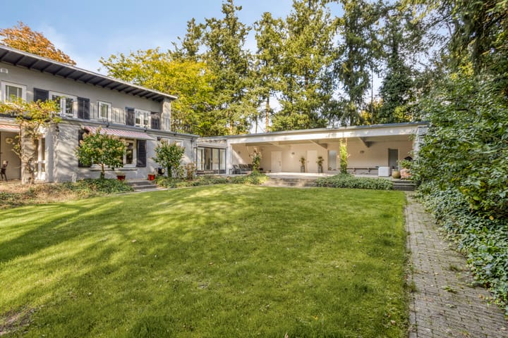 Foto 48 van Gele Hoevelaan 7