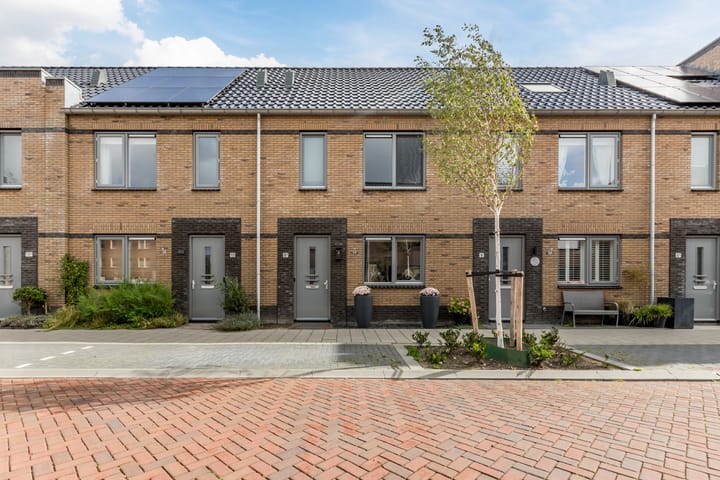 Foto 1 van Industriestraat 8-A