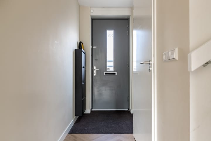 Foto 7 van Industriestraat 8-A