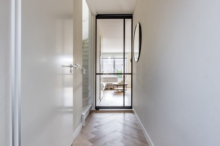 Foto 9 van Industriestraat 8-A