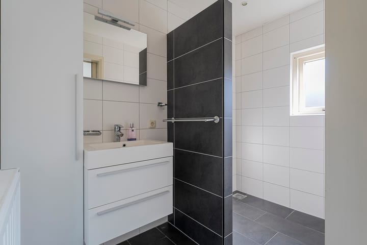 Foto 10 van Schoolstraat 9