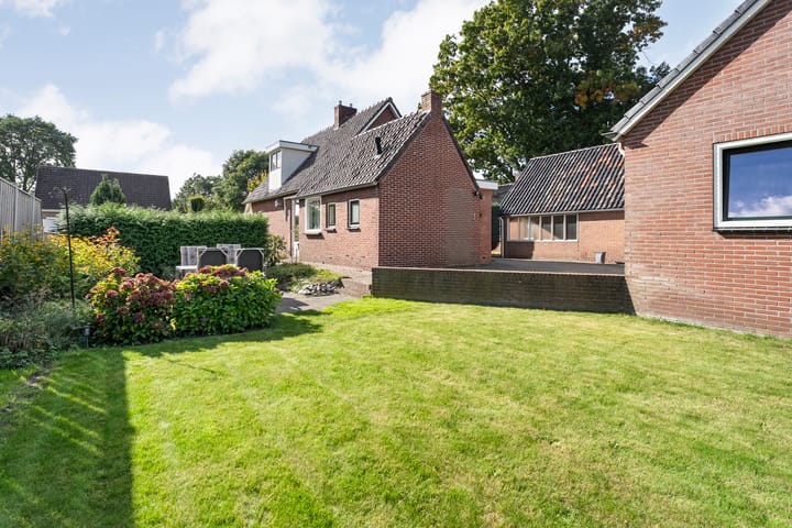 Foto 18 van Schoolstraat 9