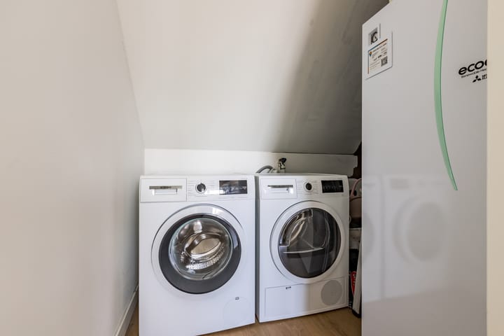 Foto 43 van Industriestraat 8-A