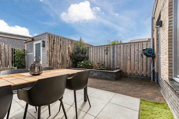 Foto 46 van Industriestraat 8-A