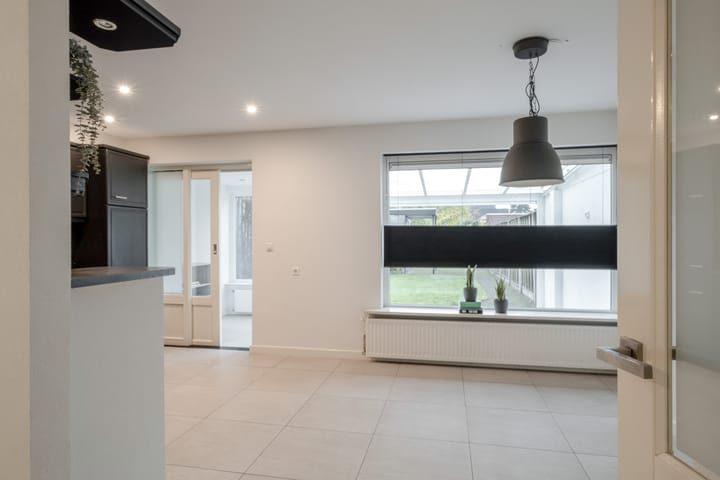 Photo 10 of Kerkhofweg 114