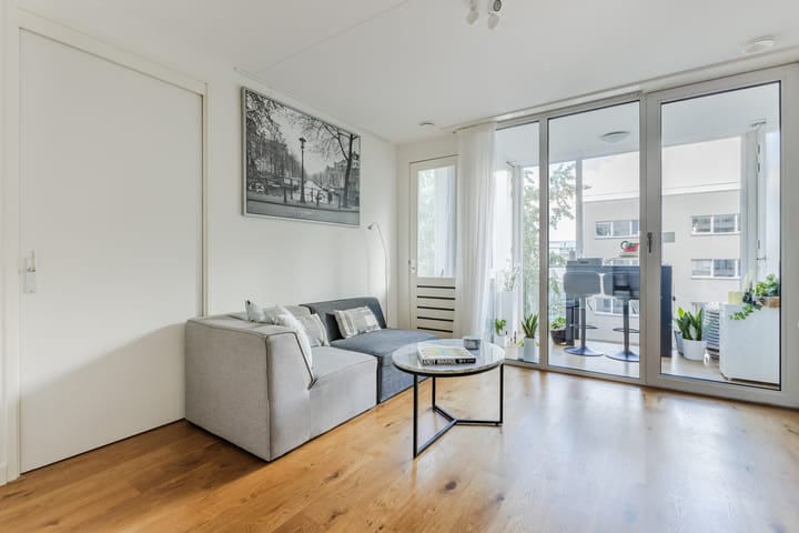 Photo 14 of Haparandaweg 728