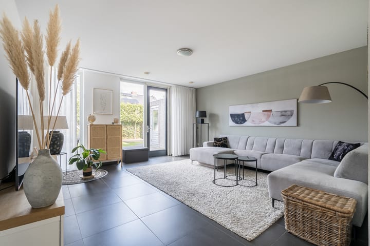 Photo 5 of Wilhelmina Smitstraat 7