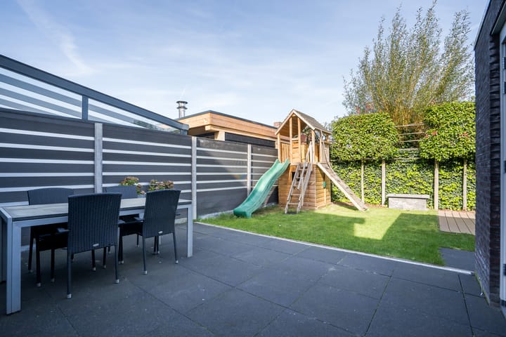 Photo 32 of Wilhelmina Smitstraat 7