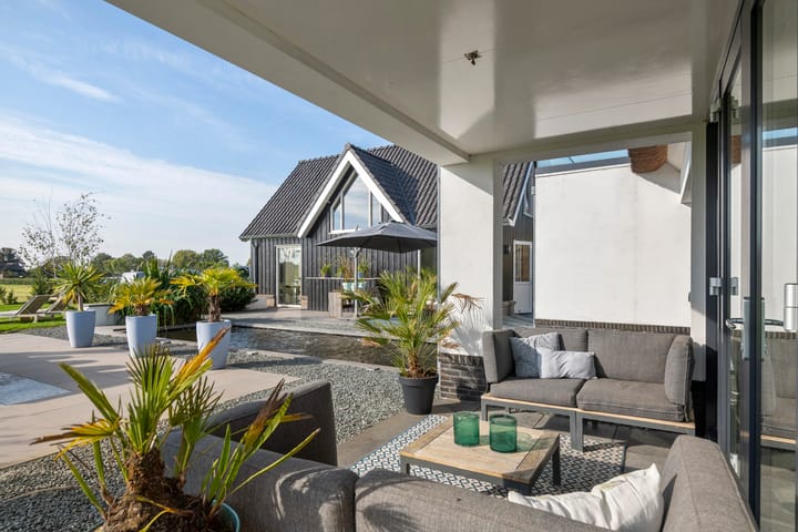 Foto 16 van Waalbandijk 2-B