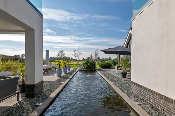 Foto 14 van Waalbandijk 2-B