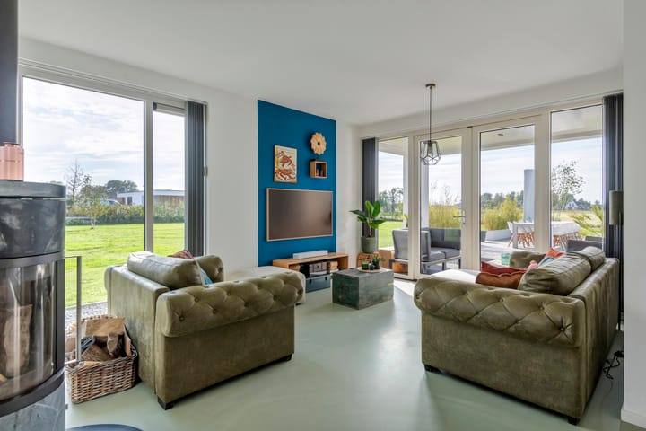 Foto 41 van Waalbandijk 2-B