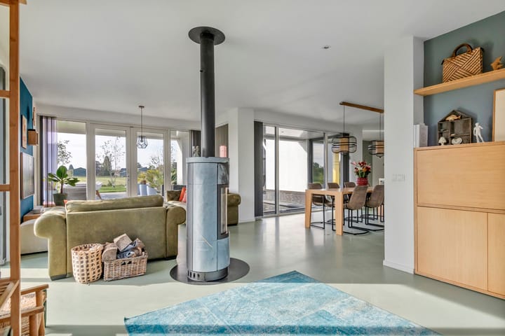 Foto 47 van Waalbandijk 2-B