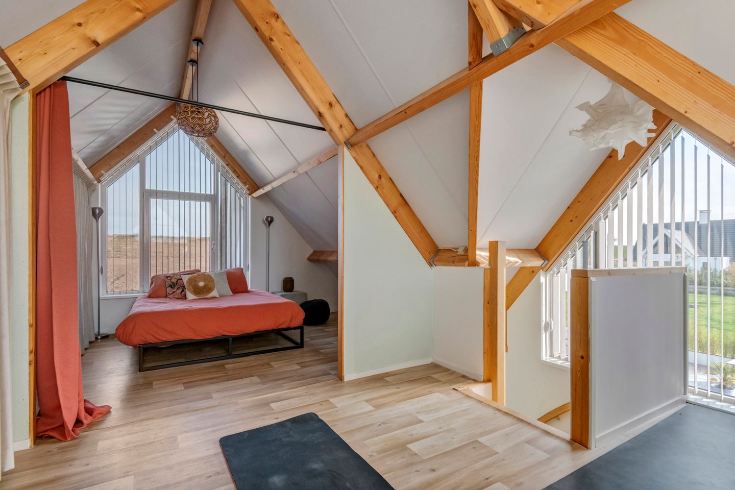 Foto 89 van Waalbandijk 2-B