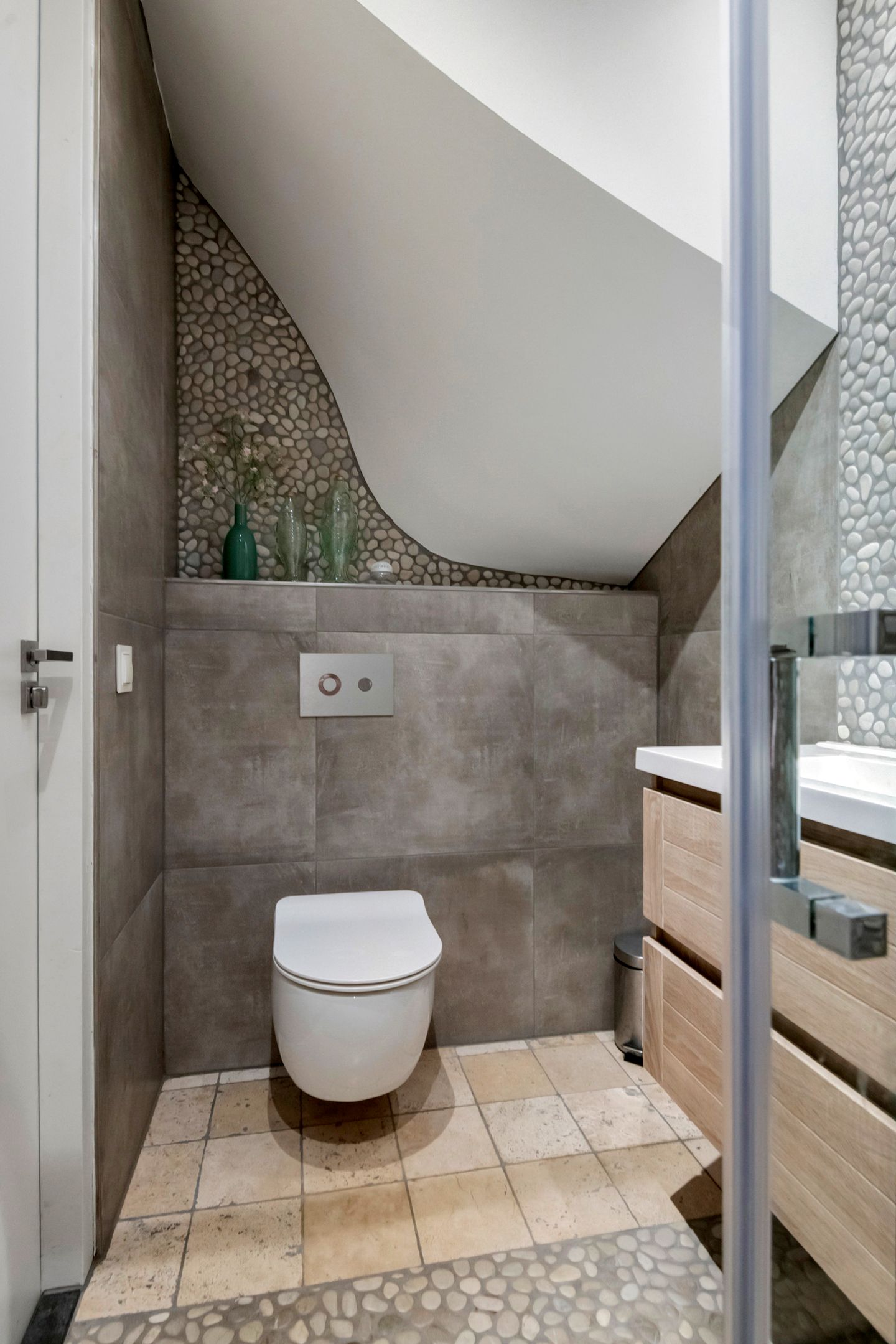 Foto 94 van Waalbandijk 2-B