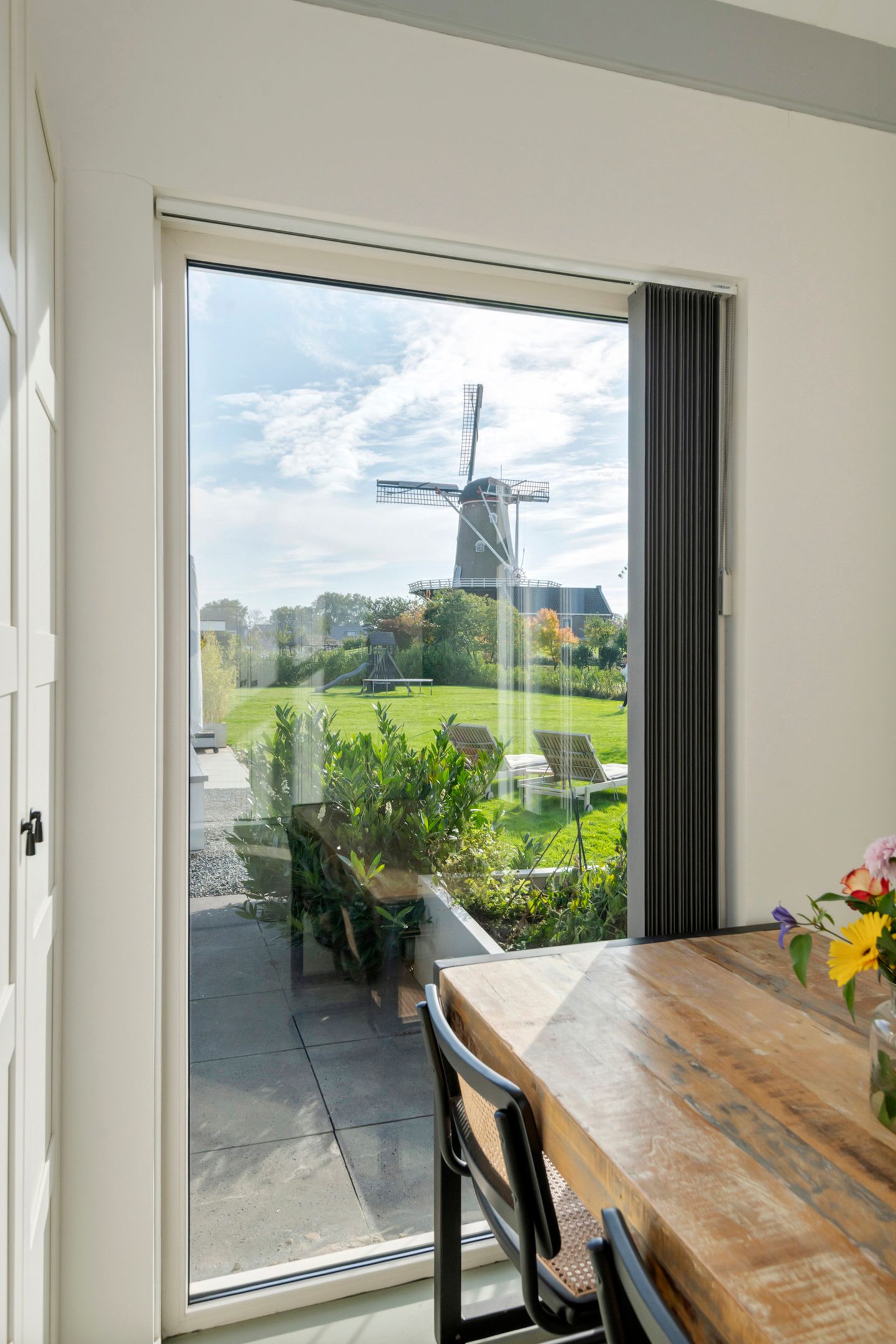 Foto 95 van Waalbandijk 2-B