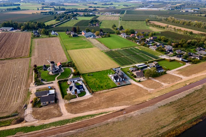 Foto 104 van Waalbandijk 2-B