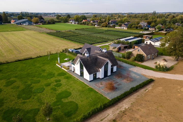 Foto 107 van Waalbandijk 2-B