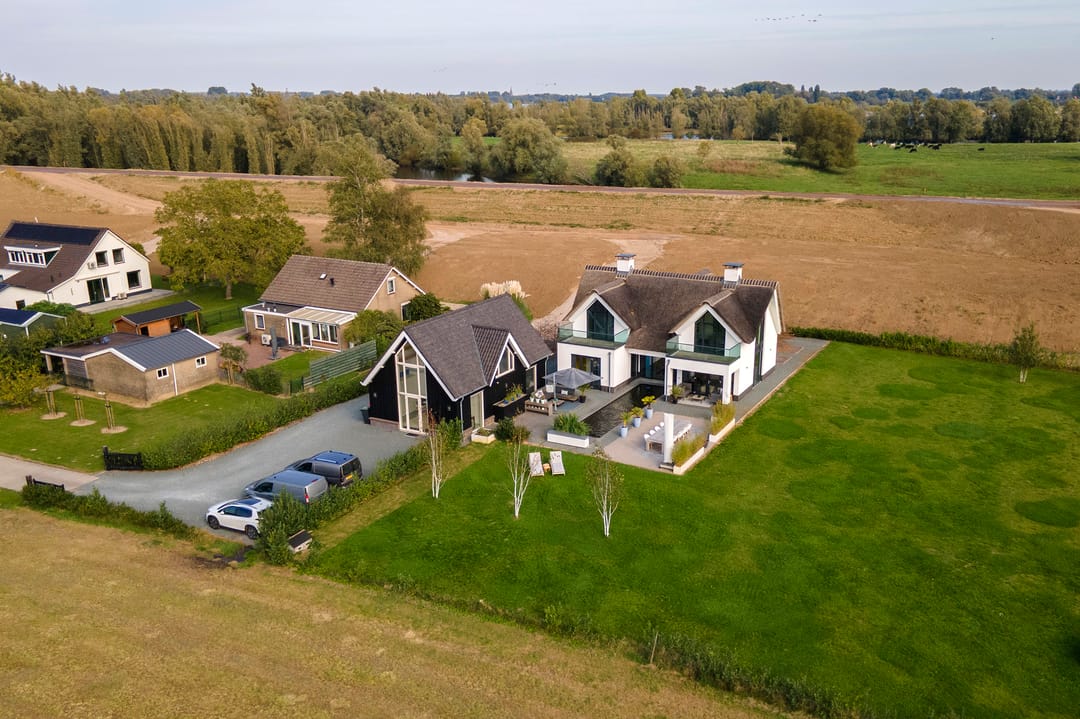 Foto 113 van Waalbandijk 2-B