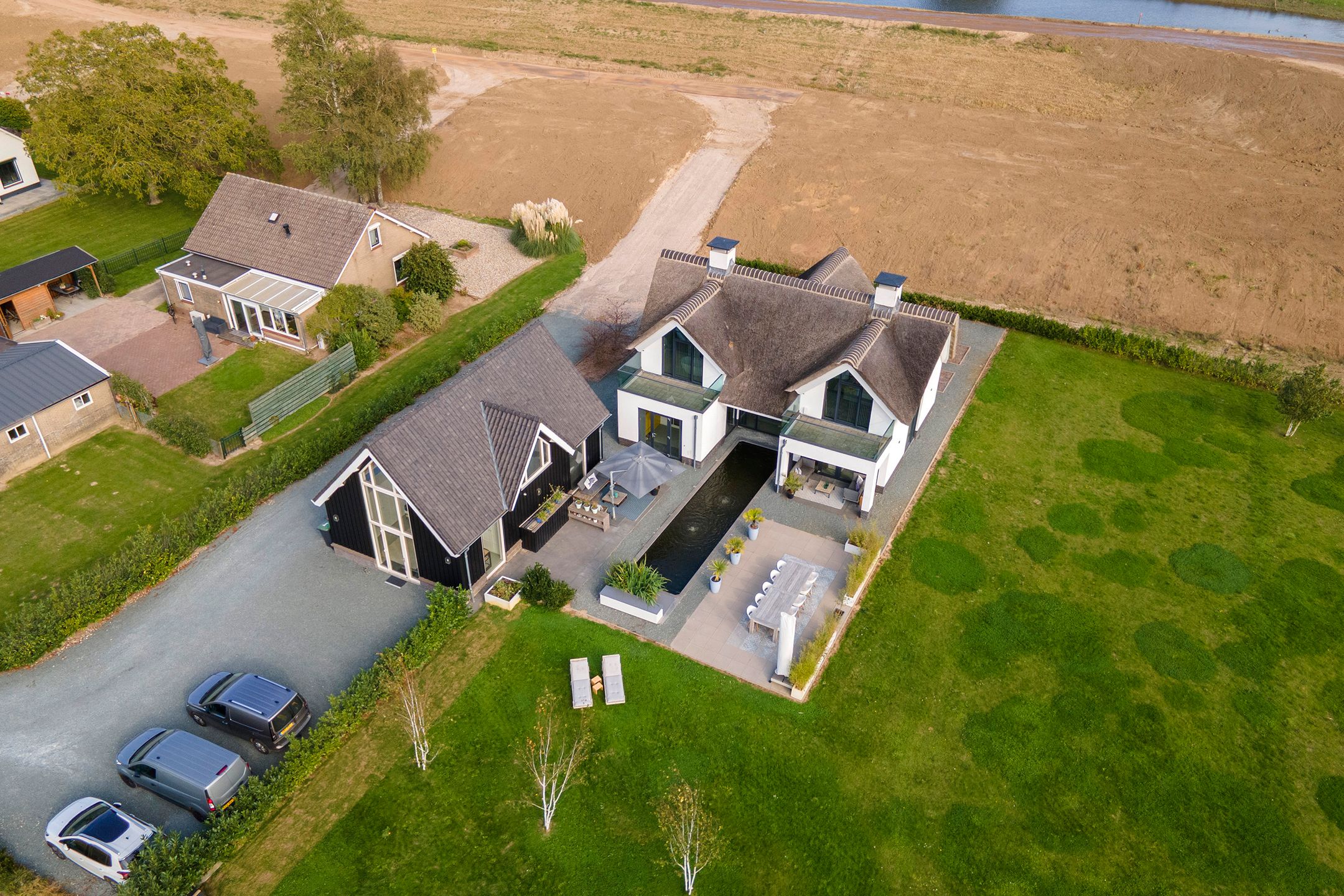 Foto 114 van Waalbandijk 2-B