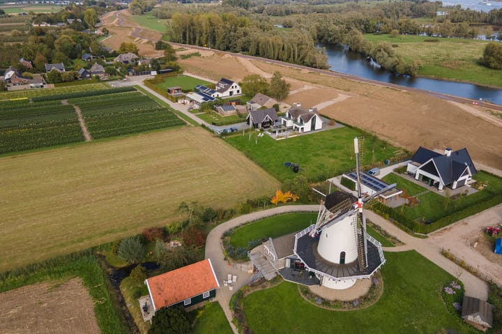 Foto 116 van Waalbandijk 2-B