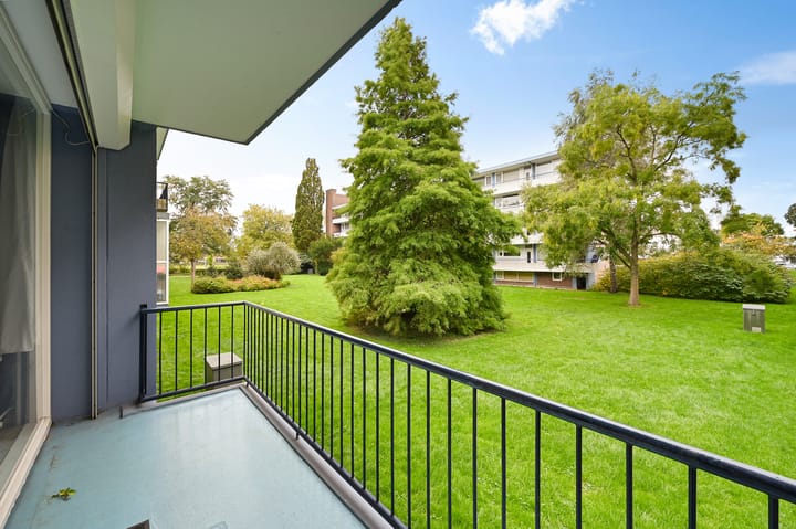 Foto 3 van Sint Martinuslaan 1