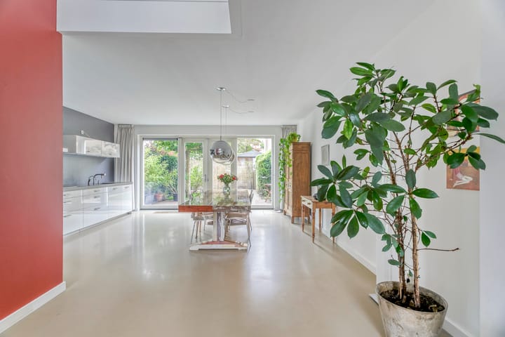 Foto 6 van Jan Olphert Vaillantlaan 36