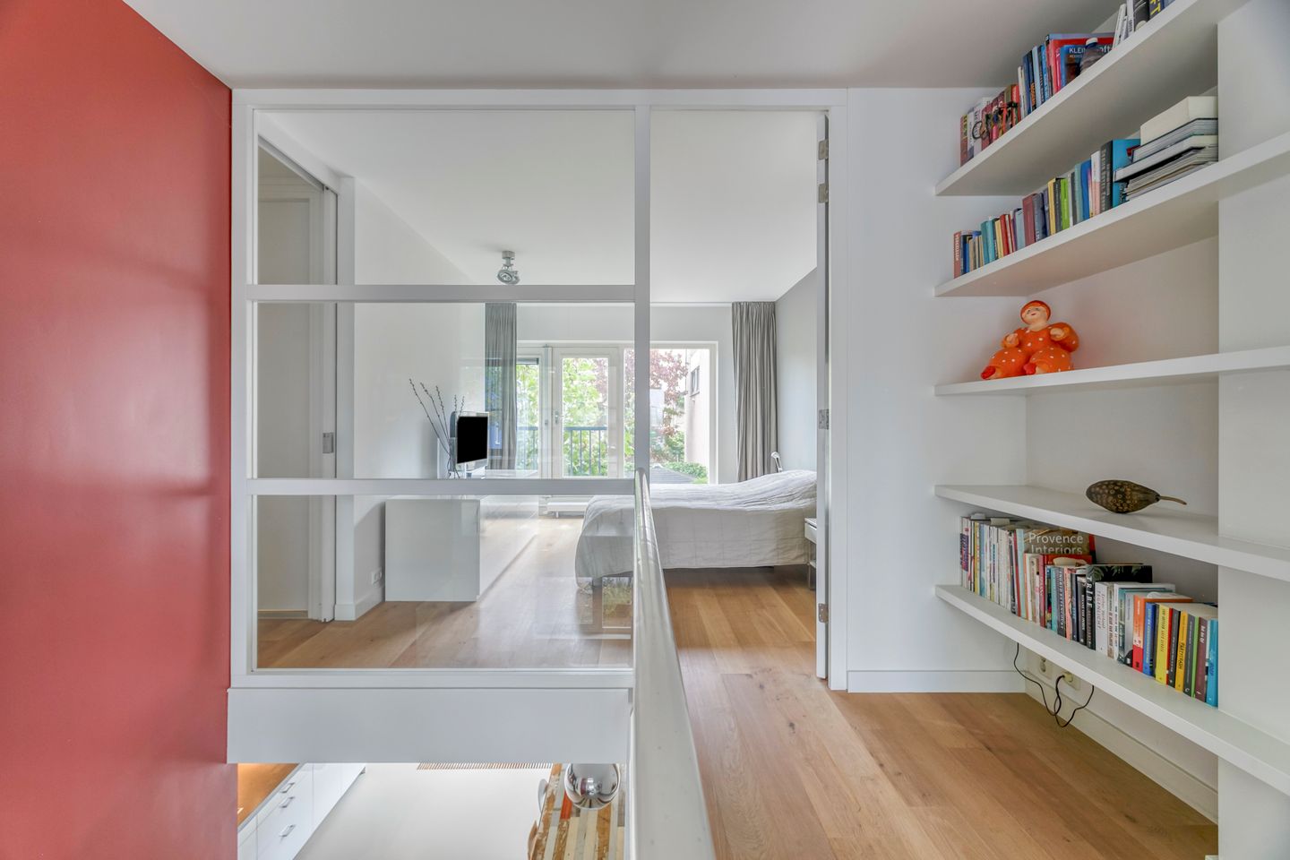 Photo 14 of Jan Olphert Vaillantlaan 36