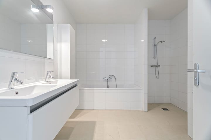 Foto 28 van Jan Olphert Vaillantlaan 36