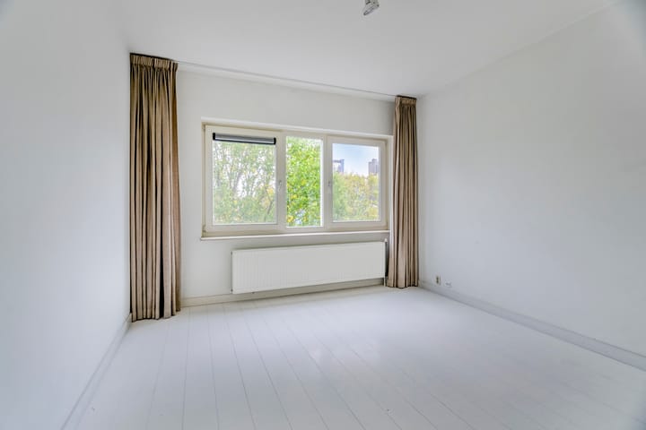 Foto 30 van Jan Olphert Vaillantlaan 36