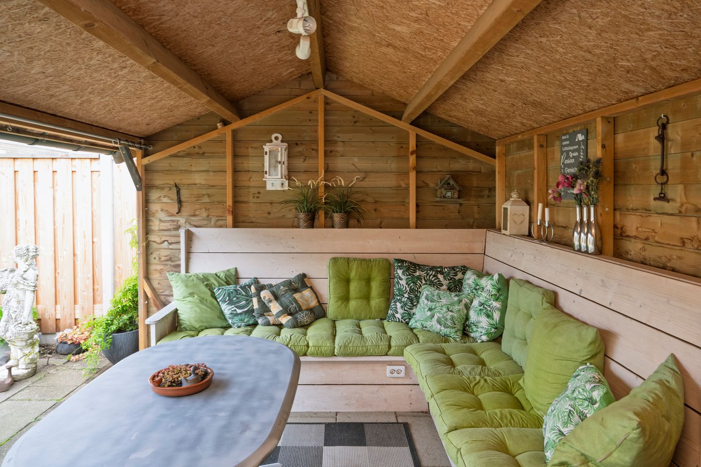 Foto 4 van Loohof 61