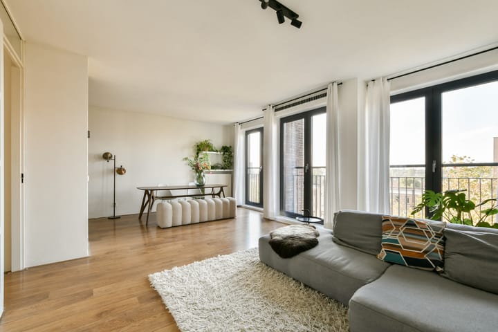 Foto 2 van Julius Pergerstraat 81