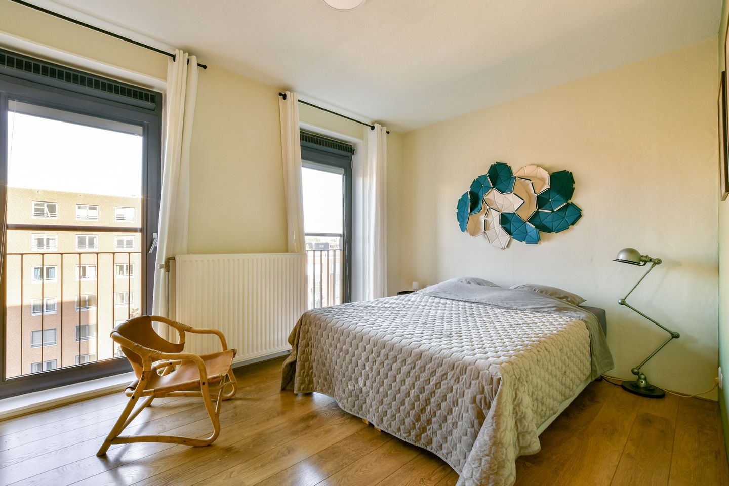 Foto 14 van Julius Pergerstraat 81