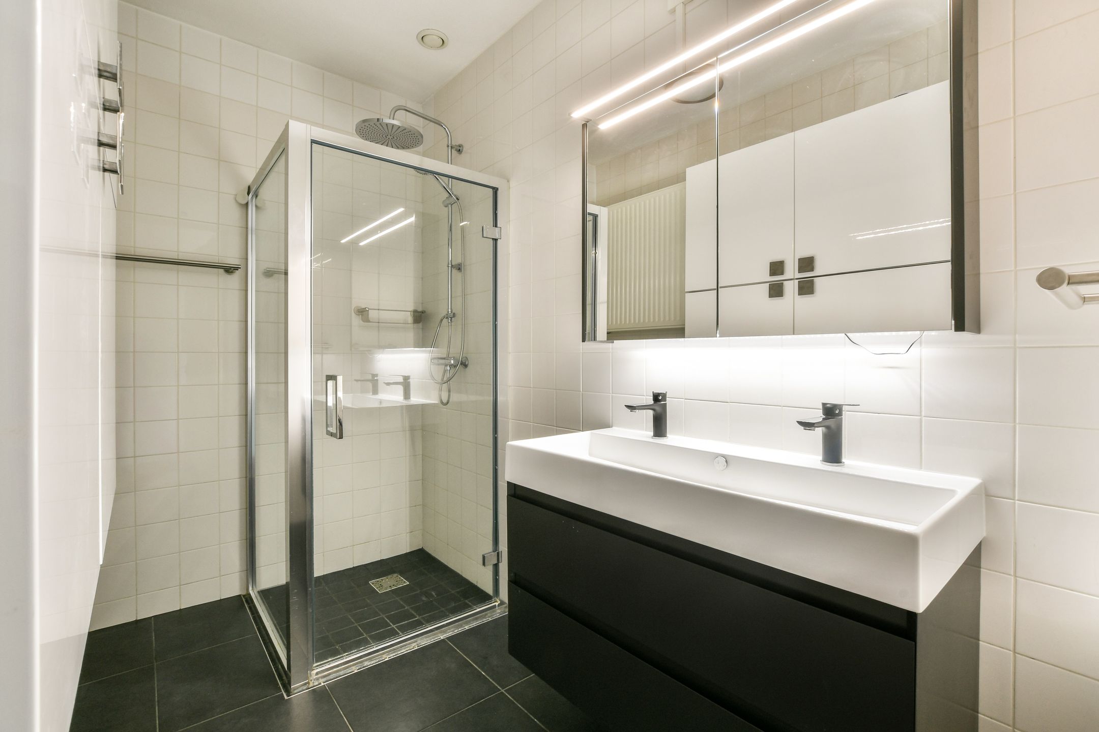 Foto 18 van Julius Pergerstraat 81