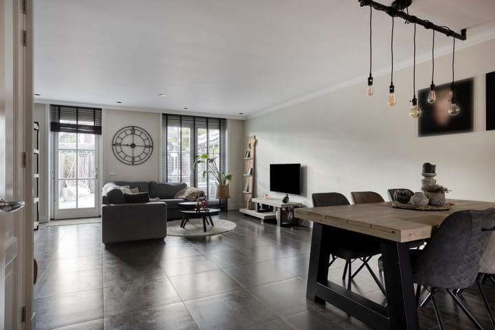 Foto 2 van Honingeter 24