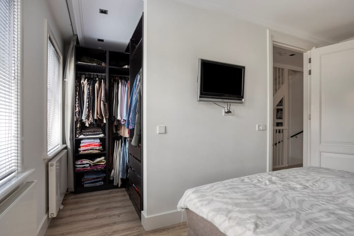 Foto 19 van Honingeter 24