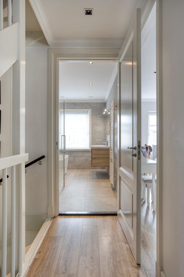 Foto 20 van Honingeter 24