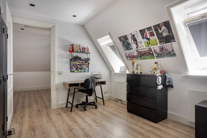 Foto 31 van Honingeter 24