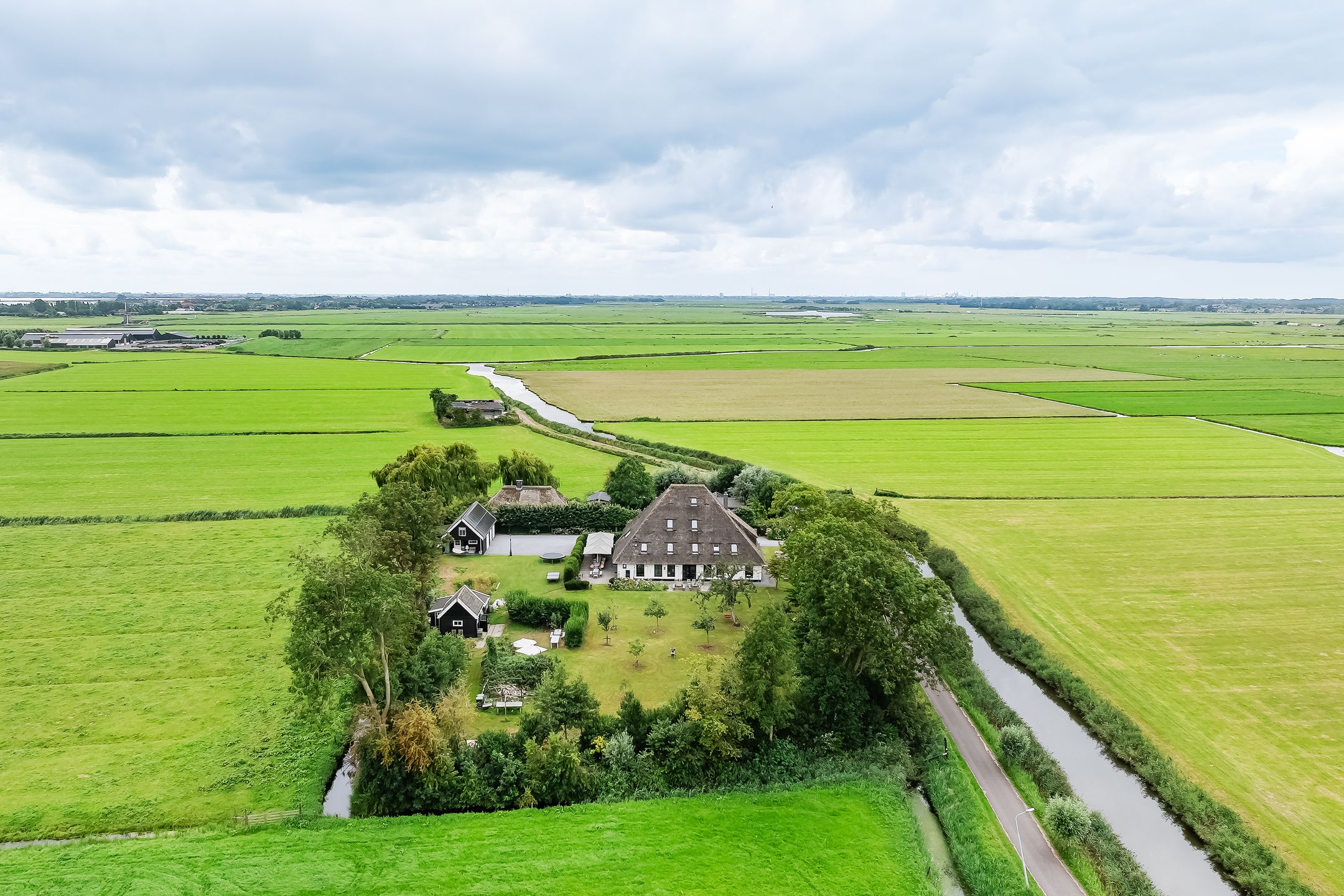 Foto 42 van Kanaalweg 19