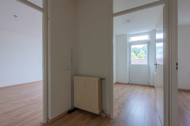 Photo 9 of Drieschstraat 38