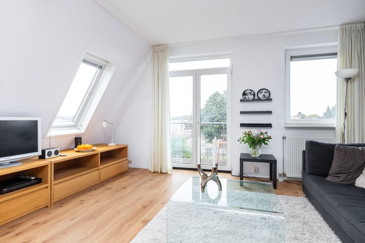 Foto 6 van Stuijvenburchstraat 68-E