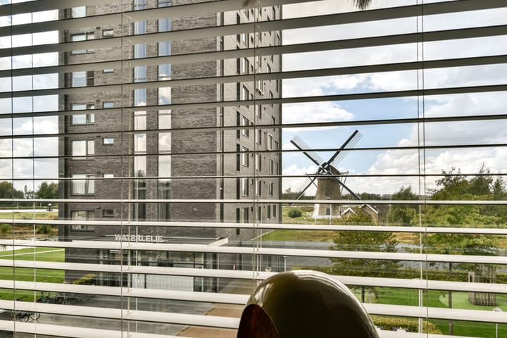 Foto 27 van Uiverplein 17