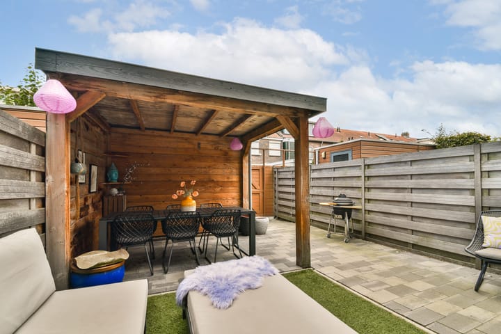 Foto 36 van Uiverplein 17