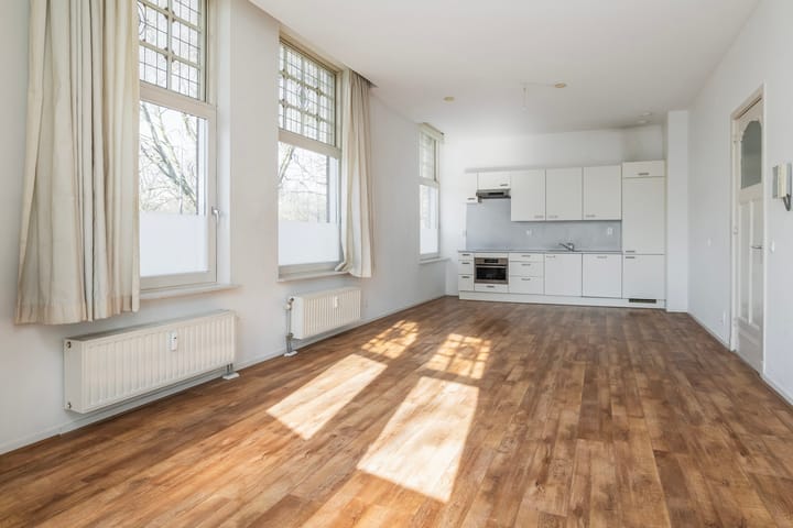 Foto 12 van Heemraadssingel 122-A