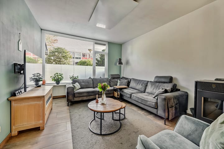 Photo 7 of Abeelstraat 76