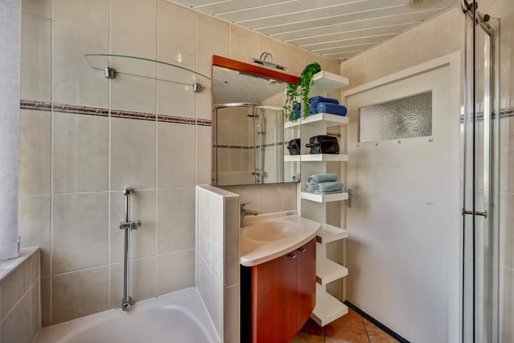 Photo 25 of Abeelstraat 76