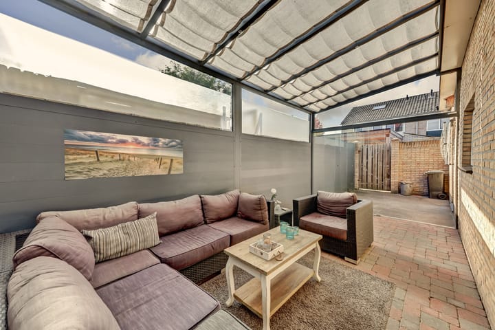 Photo 32 of Abeelstraat 76