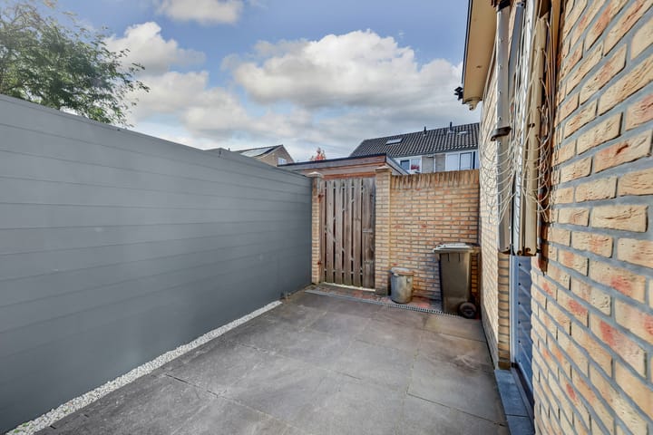 Photo 34 of Abeelstraat 76