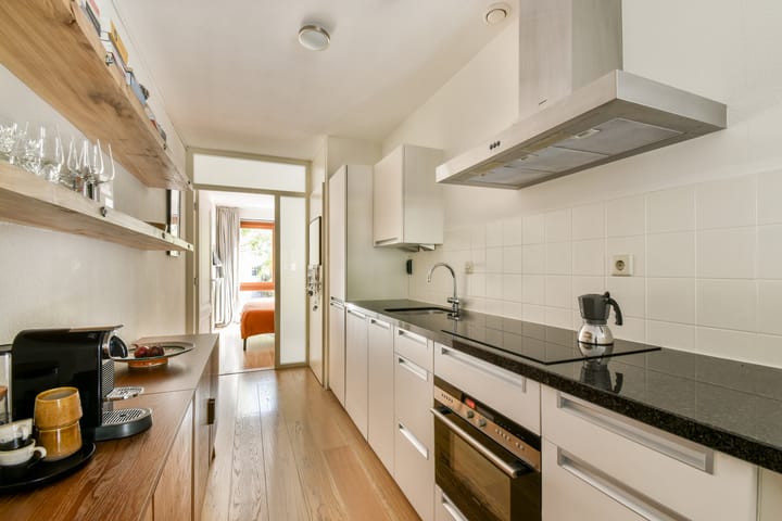 Foto 12 van Dirk Vreekenstraat 39