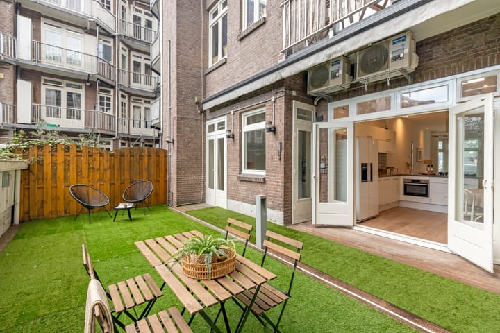 Foto 31 van Stadionplein 81